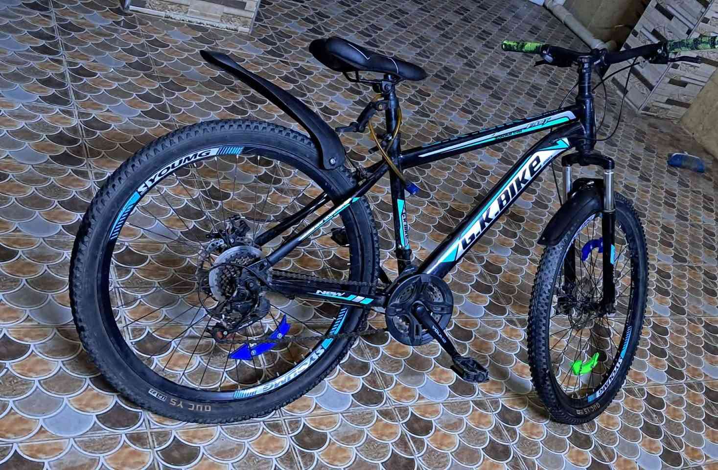 السلام عليكم باسكل للبيع نضافه ٩٠℅ السعر ٨٥وبي مجال العنوان الديوانية ال حمـد


**إذا كنت صاحب هذا الإعلان وتريد حذفه لأي سبب، رجاءا أرسل رسالة إلى الدعم الفني**