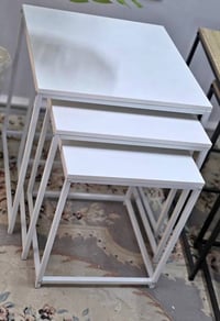 طاولة • حجز • استفسار