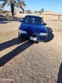 فكترا • ١٩٩٣ • رمادي