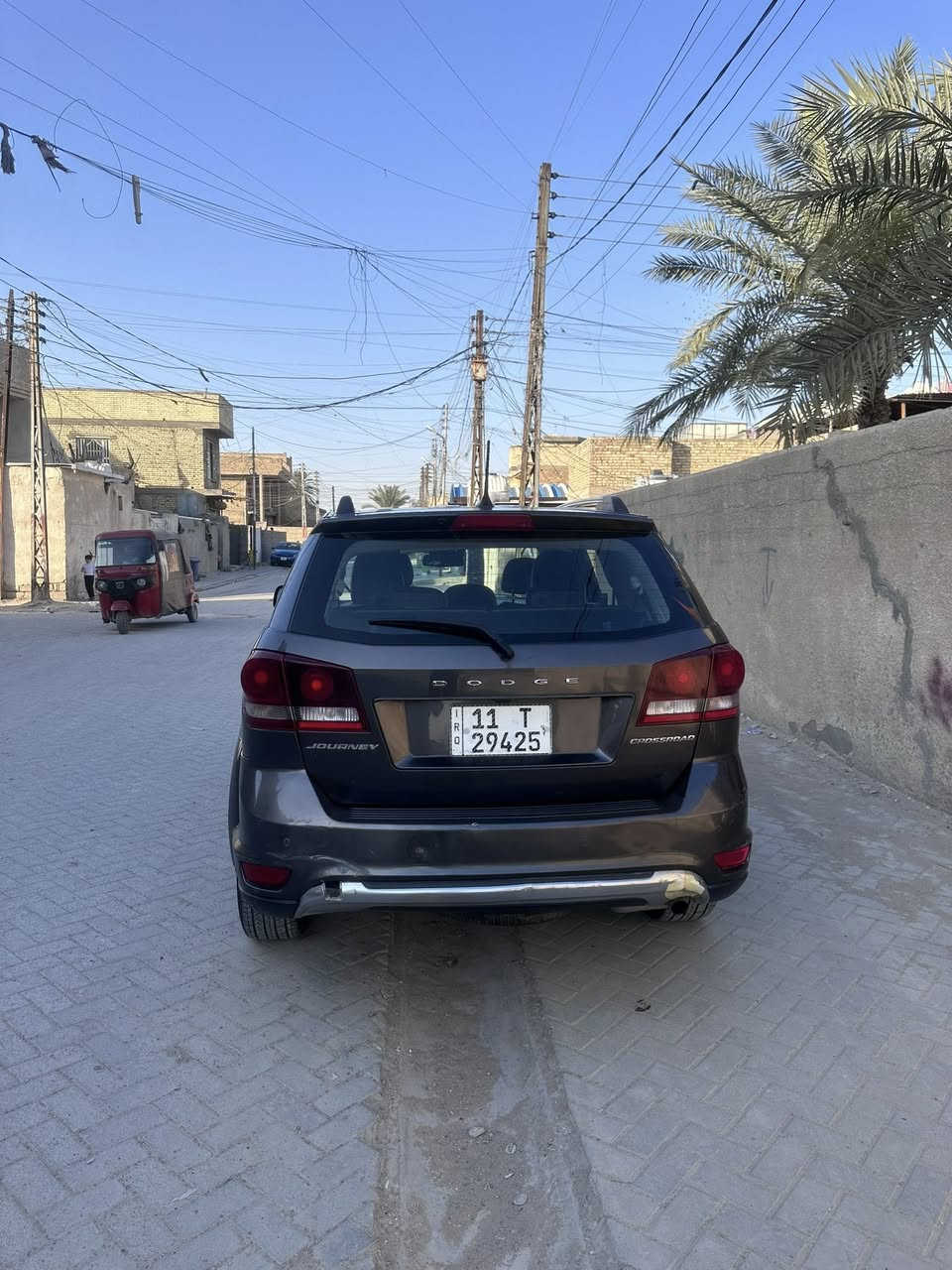 دوج جورني موديل 2020
محرك 2400 كروز رود رقم بغداد السيارة باسمي
ثاني يوم تحويل السيارة جاهزة شرط ترايك للبصرة 
مكاني بغداد السعر 140 ورقه بيها مجال 
رقم التلفون ***********
