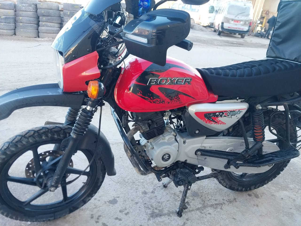 السلام عليكم دراجه للبيع موديل 23 مرقم كامل رقم ديالى سنويه تحويل ثاني يوم كلشي مذب عليهه دراجه كامله مكمله  شركه اي صوت مابيهه ناعمه تجي علفحص السعر، 2،300 وبيهه مجال المكان بغداد المنصور ***********
