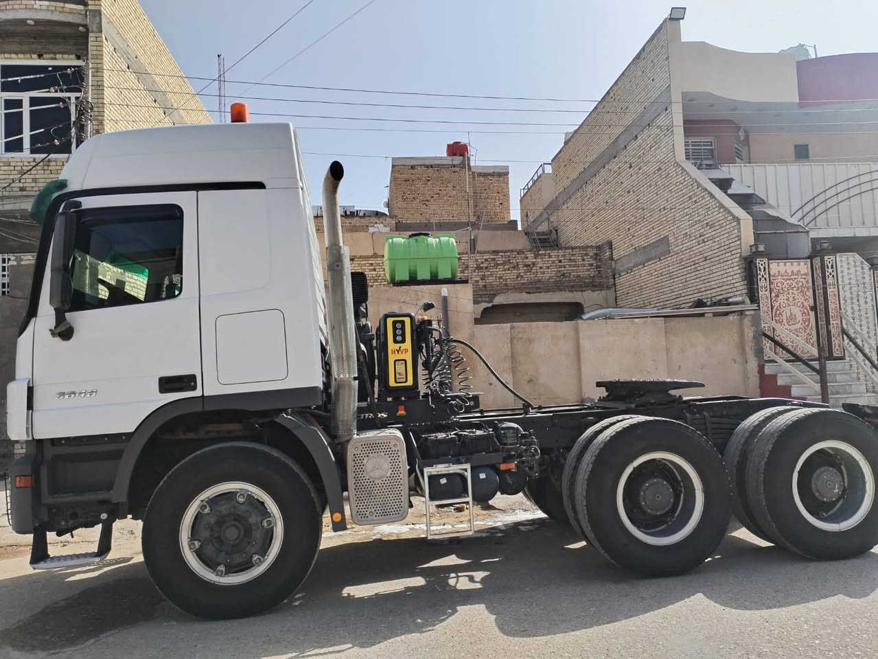 سلام عليكم  اكتروز فحل موديل 2005 محرك 8كير كهربائي مكفوله كفاله عامه تخم تاير عربانه عبد الله جوهر  رقم بصره انكليزي بسمي سنويه جديده مكان ميسان  للستفسار اتصال على صاحب السياره للعلم اني مكلف بنشر ***********
