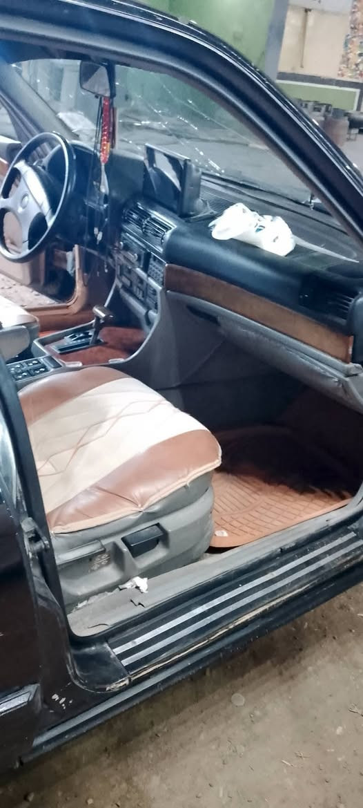 سلام عليكم حجم ٧٣٥ مكينه كير مكفولة حديديه كهربايات كلها شغاله موديل ٩١ رقم انبار سنويه نافذه ب ٢٣ شرط التحويل بيها ويل عادي حالين بيع او مراوس مكاني بابل *********** متواجد فيس واتساب
