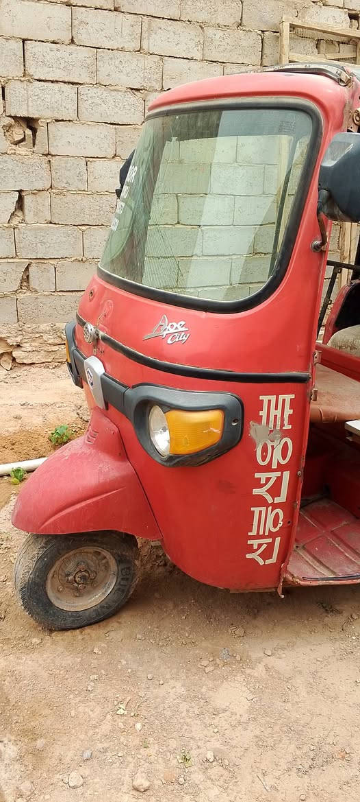 تيك تيك للبيع رقم وسنويه سنويه عظم موديل 22 مكاتبه مناسبه اللي يريدها يتصل***********@@.    ***********
