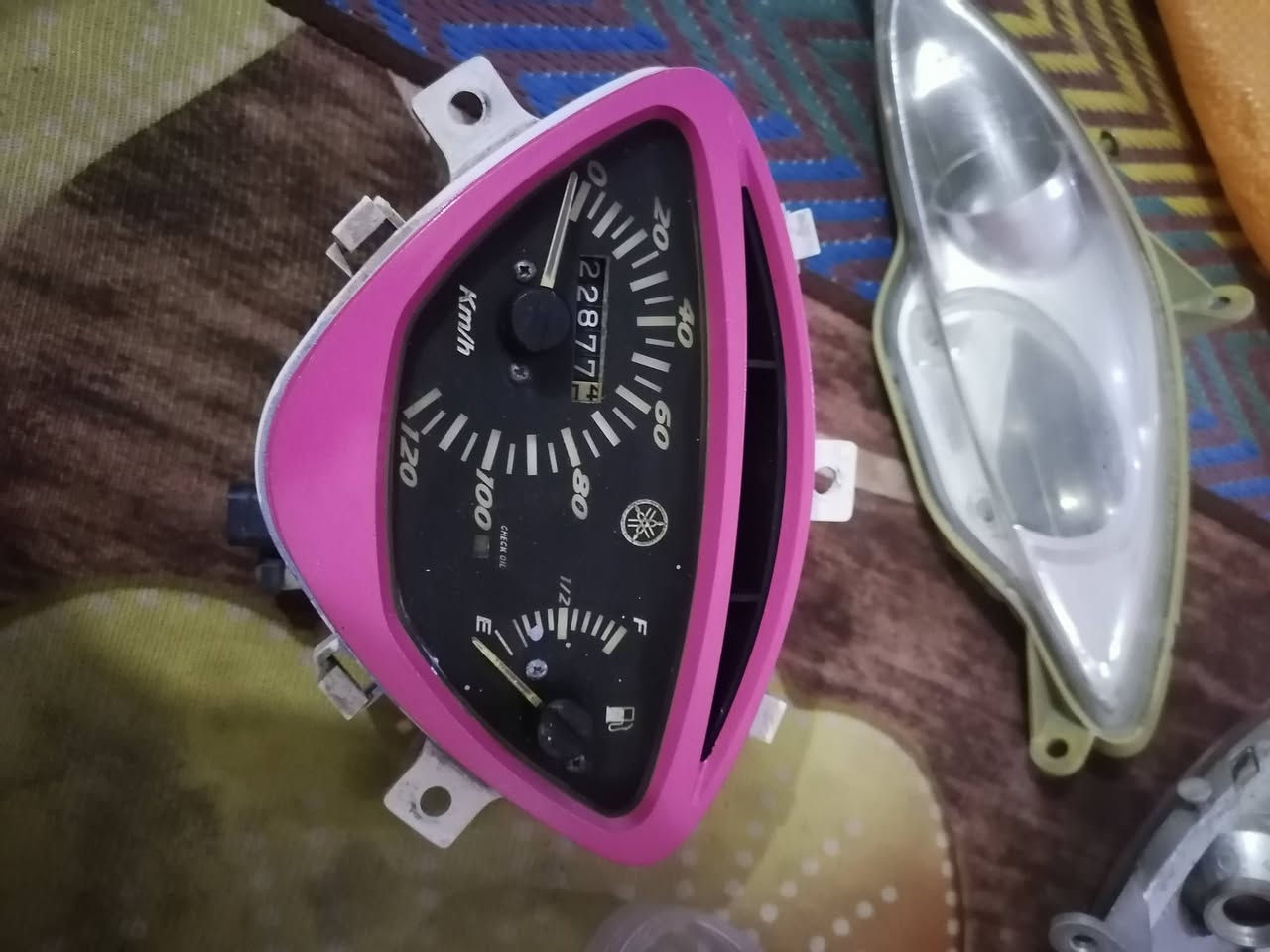 السلام عليكم غراض مال تفصيخ اصلي لبيع تفاصيل خاص
دشبول عدله عل الفحص سعره معروف بسوك الأصلي مو تجاري اشاير منغولي اصلي قبق فلاوين جديد هورن اصلي الشراي خاص


**إذا كنت صاحب هذا الإعلان وتريد حذفه لأي سبب، رجاءا أرسل رسالة إلى الدعم الفني**