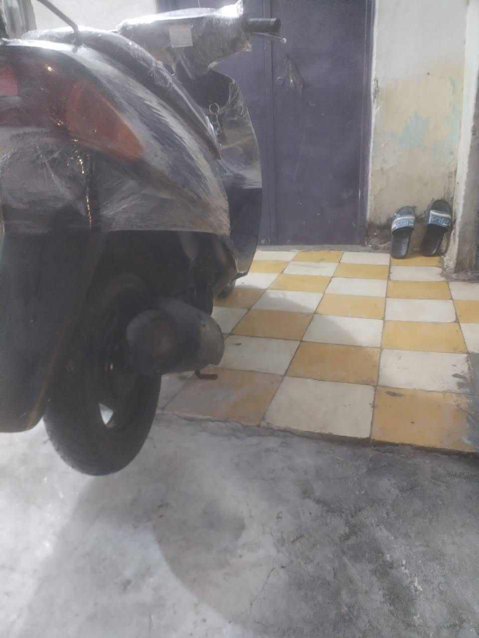 سلام عليكم دراجه ساسوكي اوراق مامفتوحه بيه مجال 450 الطيبين للاستفسار***********
