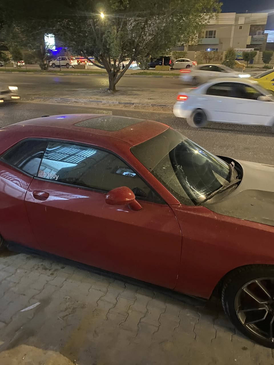 جالنجر. اللون مميز. السعر السعر 128 ترهم مراوس
موديل. 12. محدثه. 2020 . البجم و الورة 
‏5700 rt  ✈️
ماشية 135 كيلو فقط  السيارة كلش نضيفة ومداريها 
غرفته بالجيس 
كير مكينه كفاله. شرط 
التبريد ثلج . مواصفات الارتي.
  1 فتحة
2 تبريد قطعتين 
3 بصمة ابواب 
4 كشنات مخمل 
 5 ثلاجة 
 6 تحكمات ستيرن 
7 شادله كامرة وشاشه 
8 . كشن كهربائي 
منضومة زنون شادله  اصليه. 
عليه برمجه مراوح انسه شي اسمة حماوة 
وبرمجه استخدام يومي
عليه ويل اس ارتي. 
وبنيد اس ارتي 
🔵كفر دركة اصلي جلد  اس ار تي. 
🔴اكزوز رياضي بي بوابة فتح و اغلاق 
السيارة ما ناقصه برغي كلشي متصرف عليه 
رقم بغداد انكليزي. 
السيارة بسمي.  مداور ثاني يوم 
مكاني بالنجف 
حادثه جاملغ السدر وربع باب السدر. امريكا 
وبيه بالعراق كلير فقط رش. جاملغ  السايق وباب السياق كلير ورش فقط. بدون معجون شرط.


**إذا كنت صاحب هذا الإعلان وتريد حذفه لأي سبب، رجاءا أرسل رسالة إلى الدعم الفني**