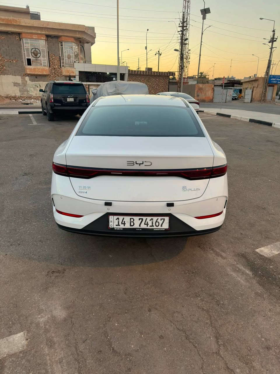 سلام عليكم سيارة اخت الزيور
مكفولة نضيفة جدا ع ايدي السيارة نص فول محدثة كامل وبيها دودو لانجر وجميع البرامج اليوم بدلت الدهن
وجميع فلاتر السيارة وتم عليها
تحديث كامل
السيارة كشنات جدل احمر ماشية ١٠ الف

ملاحظة السيارة بيها بس هاي الشخطات بالباب وما تبين
ناعمة كلش بالباب الخلف السائق
موضح بالصورة ورصعة هم ناعمة السعر 19,500,000 وبي مجال وتشلع عيوني مكاني بالبصرة

الهاتف ***********
