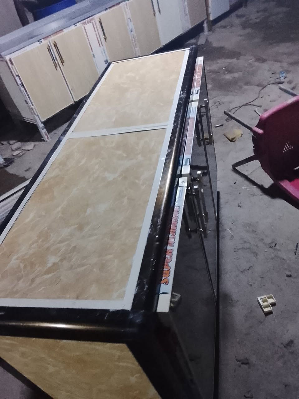 تفاصيل علرقم ***********
