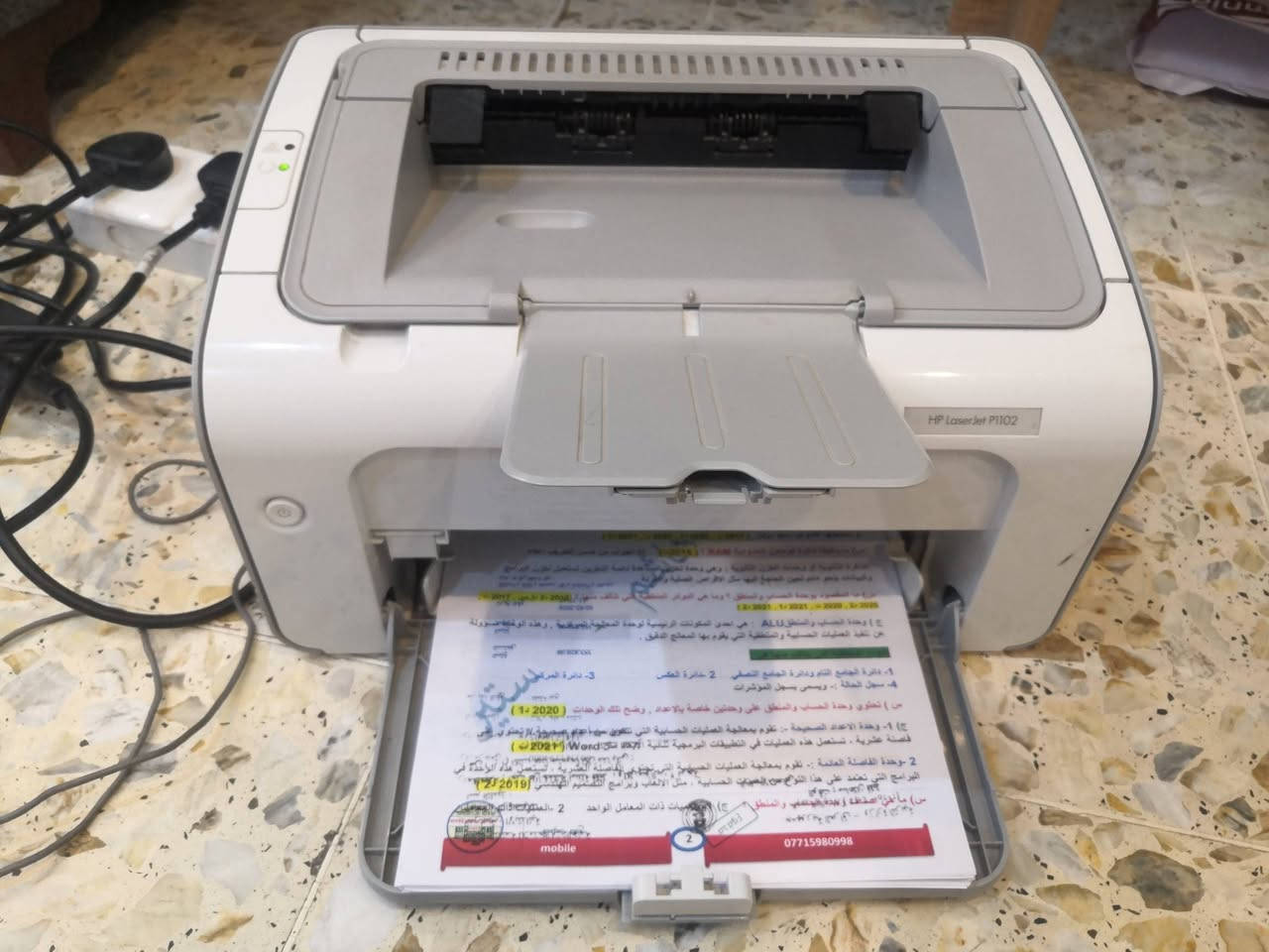 طابعه hp ليزريه عاديه اسود وابيض
طباعه فقط يعني سحب ورق فقط
حبر باودر لا يخرب ولا يجف و متوفر رخيص
صغيرة الحجم و عمليه وسريعه واقتصاديه
سعر الطابعه ٨٠ الف
 مع توصيل مجاني لكل المحافظات


**إذا كنت صاحب هذا الإعلان وتريد حذفه لأي سبب، رجاءا أرسل رسالة إلى الدعم الفني**