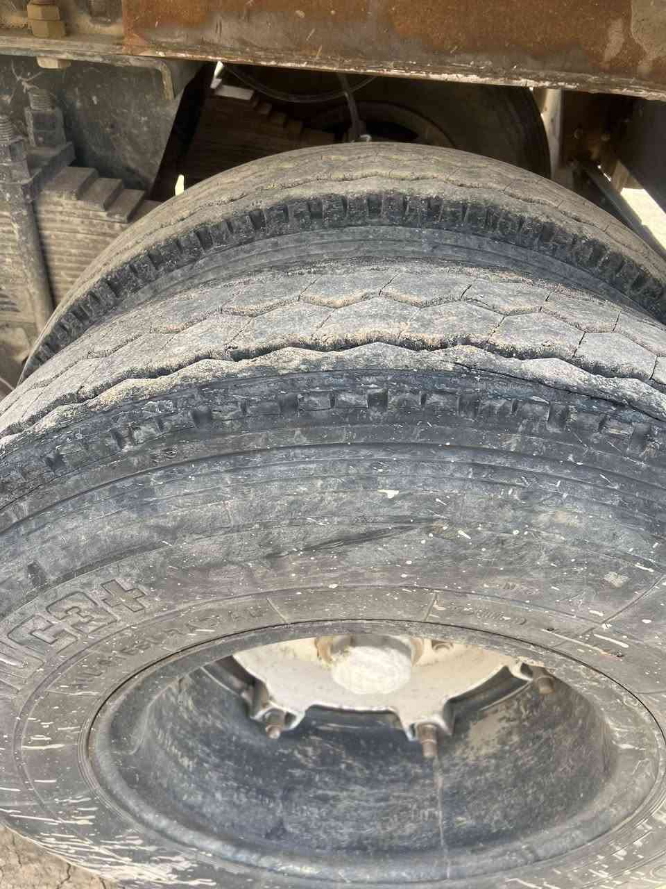 سلام عليكم من رخصت الادمن تايرات +وياله وبراميغ للبيع او امراوس ب22وصن
***********
