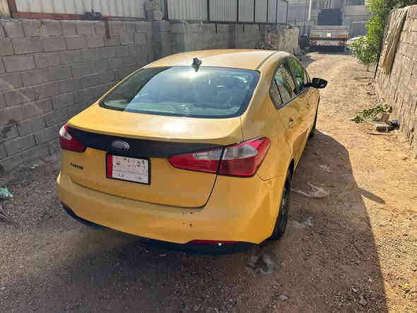 السلام عليكم كيا فورتي 2014 امريكي للبيع سونار الضرر موجود السعر 100 شده وبيه مجال للاستفسار *********** ابو حسين
