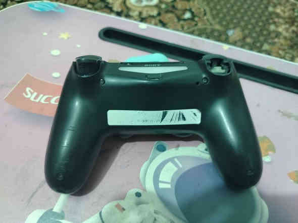 سلام عليكم جوستك بلي 4 اصلي وشغال شرط الفحص النقص الي بي دكمت الL2 السعر 15 الف
مكاني ناصرية مركز في حي الخضراء
رقمي *********** ناصرية
