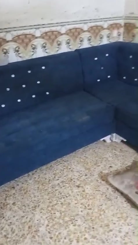 للبيع اثاث وطباخ وكونفيره عدد٢
***********
