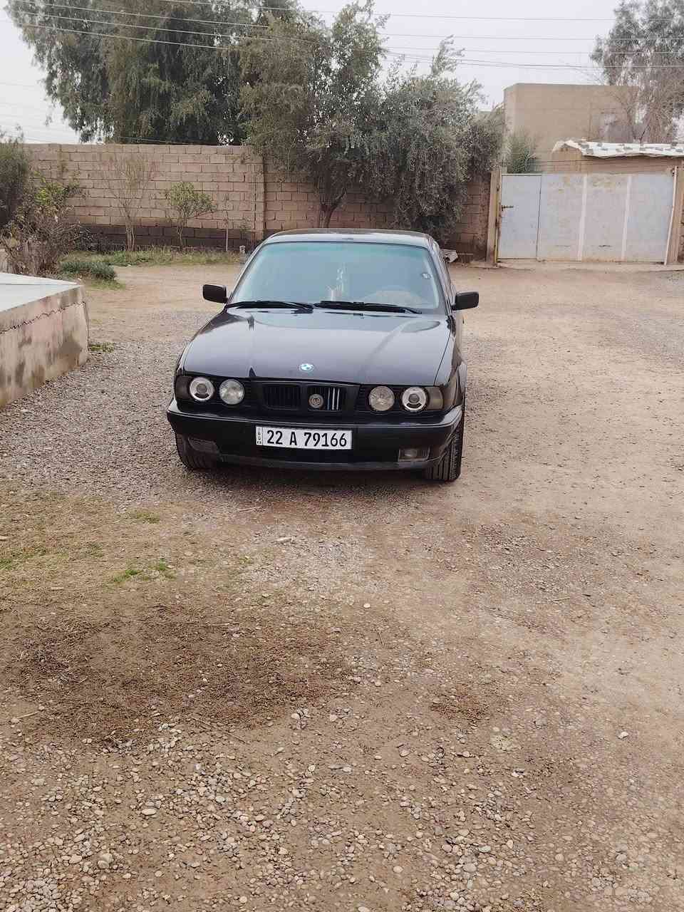 بي ام موديل 92 رقم اربيل شرط التحويل
محرك وكير دمعه

صدر جديد

تايرات جدد

تدفئه +تبريد

مواصفات حيل حلوه

غرفتها حيل نضيفه

دي جي مضخم بالجنطه

لايت زينون

سنتر لوك

السعره 75 (  ***********)
