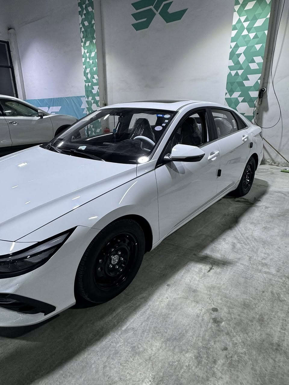 سلام عليكم
النترا  تجميع صيني 2025

فول مواصفات معروفه مواصفاتها 

كفاله عامه السونار موجود جديد 

ماشيه 7000 

 عنوان بغداد الشعلة 

للاستفسار***********
