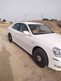 للبيع مكفولة من كلشي 07706015235