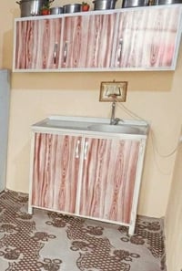 كاونتر قطعتين سنگ مرمر متر ملحق متر ونص نضيف كلش سعره 150 بي مجال 0781...