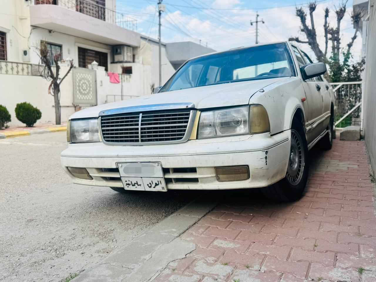 2001
گێڕ و مەکینەو ئەکسل و تەقەو ڕەقەی بەشەرت.

 تایەی تازە، سەنەوی  بەسەر نەچووە 

٤ پارچەو نیوی بۆیاخە

چوار جام کارەبا

چرکەی تیا نییە

 سعری 37 گەڵا و مەعامەلەیه کی زۆر کەم

*********** Singapore
