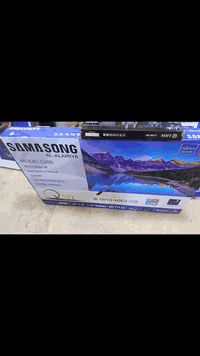 *********** علمن الشاشه جديد لوك بلجيس
كرت ضمان سنه حقيقي
معه هديه ستان تعليك
سلام عليكم شاشه حجم 50
4k
نوع سامسونج عالميه
بدون اطار سلم حديثه اصدار 2025
سمارت انترنيت سريع الوتيوب كلش سريع يوجد لدي برنامج يشغل جميع مباريات بين سبورت قنوات
متوفر سينمانا بوكس جميع المسلسلات مدبلجه
السعر 250 الف 
توصيل داخل بغداد فقط 
*********** هاتف واتساب مكاني بغداد مدينه الصدر
