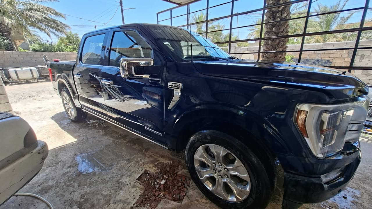 للبيع
فورد  f150  هايبرد موديل ٢٠٢١ 

فول موصفات بلاتينيوم ما عدا فتحة القمارة  صيغة الحادث لا يوجود نوع  الحادث غرق 

دبل كود من الشركة جامرلوغ عكس السايق لا يوجد اي حادث 

سعر ٣٠٥ $ 
رقم الشاصي 1FTFW1CD5MFB94122
***********
