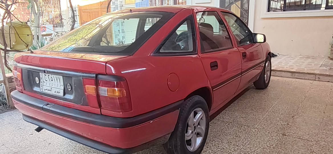 السلام عليكم
اوبل فكترا 1991 صبغ جماليه بدون ضرر نهائي 
رقم الماني سنوية عضم2029
طخم تايرات وطخم السياره جديد
محرك16 شرط كير شرط تدفئة 
السعر 38 مجال بسيط


**إذا كنت صاحب هذا الإعلان وتريد حذفه لأي سبب، رجاءا أرسل رسالة إلى الدعم الفني**