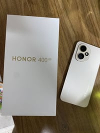 هونر٤٠٠ جهاز استعمال قليل غراضه كامله كله شخط مابي ذاكره ٢٥٦ وعشوائيه ...