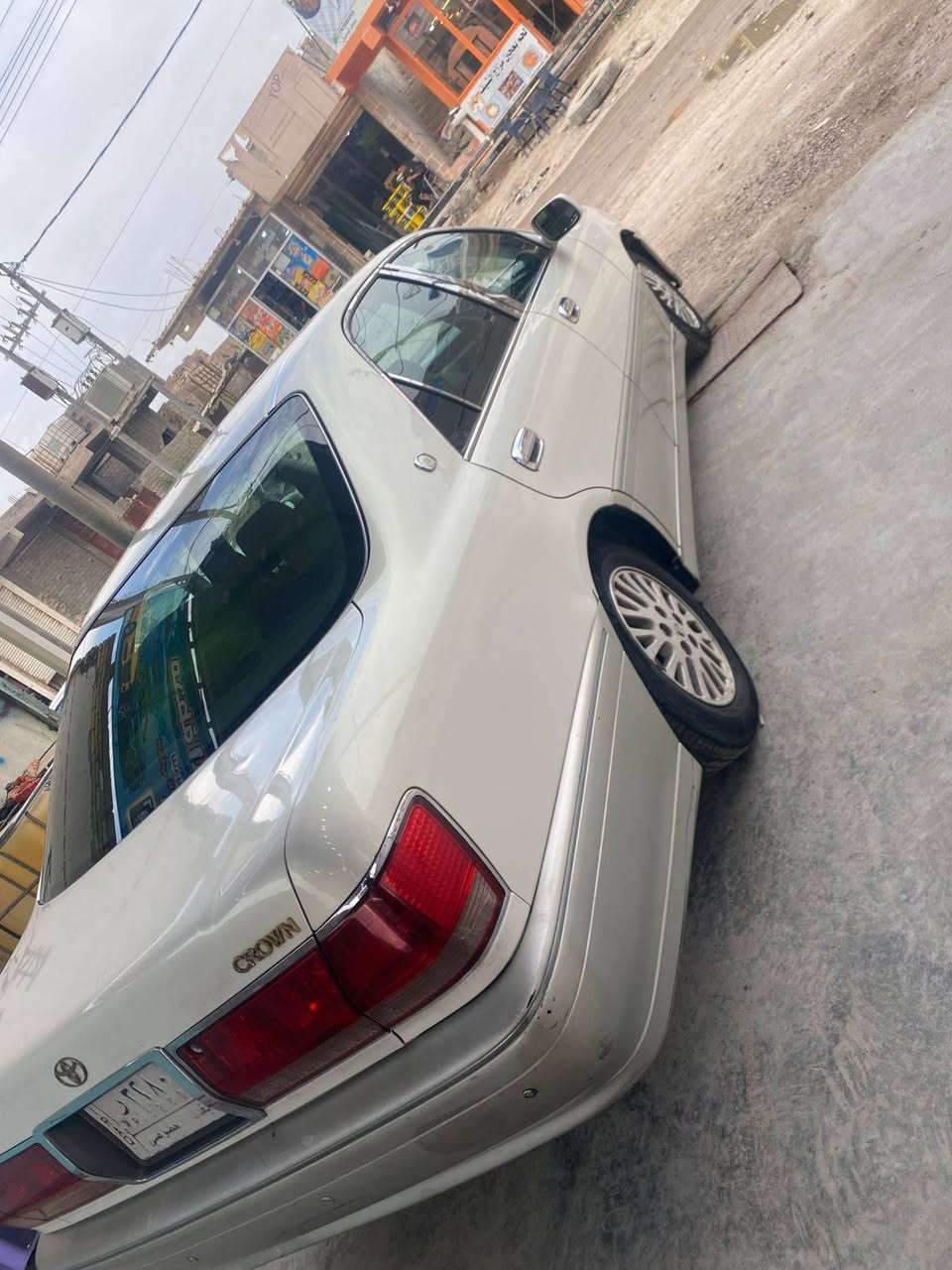 مكلف بالنشر وغير متواجد ع الخاص سلام عليكم للبيع فقط جنون رقم بغداد بدون كمرك بس وكاله صير بيه سياره مكفوله من كصه وضربه وصبغ سياره جاهزه وجديده وحلوه 3 دكم دواخل بيجي سياره كلش جديده وجاهزه وحلوه مكينه وكير كفاله شرط سعر 80 وبيه مجال مكاني بصره قضاء المدينه هاتف ***********
