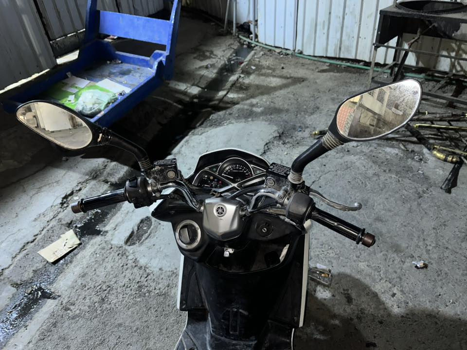 دراجه ماجسته اس s مديل 2018 ماشيه 11 الف 
كهربائيات كلها شغاله المحرك 200cc  يعني السرعه طياره🔥
السعر 900  اوراقها موجوده واوراق معاملة مرور ترقيم
مكاني الكاظميه
الرقم ***********
بيع مستعجل بسبب ضروف
