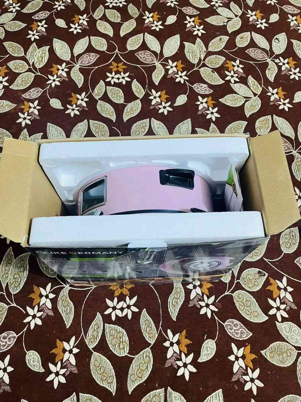 تنور كهربائي الاصلي
مستعمله استعمال مره وحده بس 

يصير بيه ( بيتزا - فطاير - خبز عربي - وحتى قلي )

دبل هيتر ( حراره مضاعفه ) هيتر فوق وهيتر جوه 

تكدر تشغلهم سوه أو كل واحد وحده حسب الحاجه 

قووه 2400 💪

🍳 سطح نون ستك ( ما يلزك ) 

حجم مناسب للعائله 

سعره 70 الف وتوصيل لكل العراق 🚚


**إذا كنت صاحب هذا الإعلان وتريد حذفه لأي سبب، رجاءا أرسل رسالة إلى الدعم الفني**