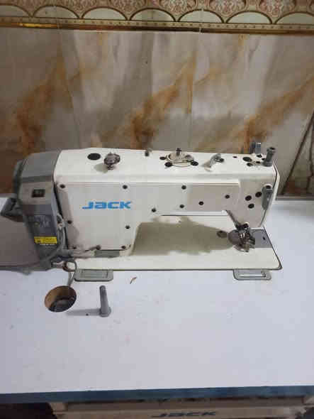 السلام عليكم بيع مكينه مستعمله قليل نظيفه الرقم ***********
مكاني نجف
