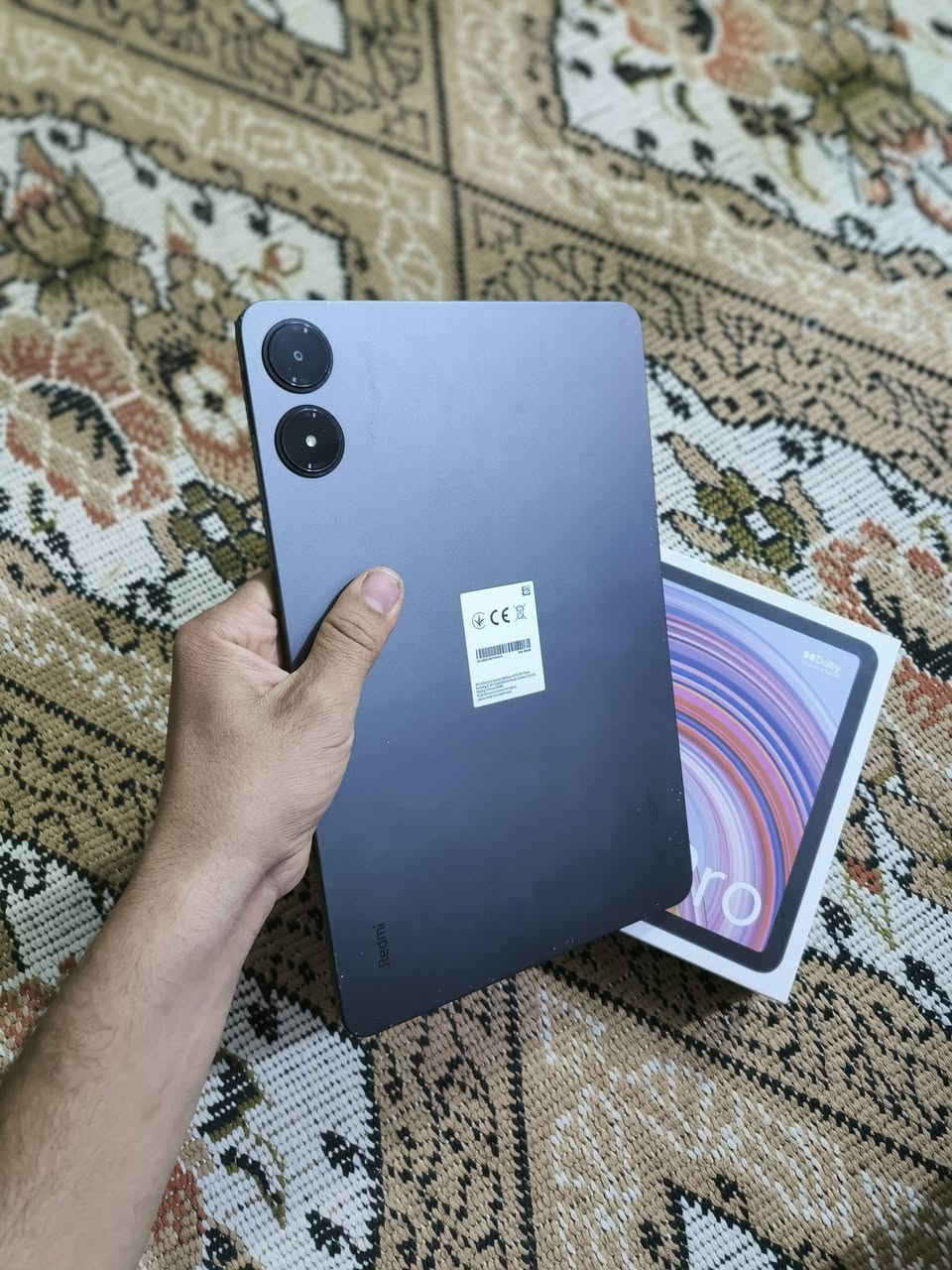 سلام عليكم ريدمي باد برو نضافة 95/100 

 ذاكرة 256 رام 8+8 غراض كاملة صوت ستيريو

شحن سريع 33 بطارية 10000 شاشه 120 هيرتز 

بي هواي مواصفات بي بس عواج كلش بسيط من الشركه 

مكفول من الخلل على وضع الشركة شاشه شخط مابيها 

سعره 285 وبي مجال لطيبين مكان (نجف)


**إذا كنت صاحب هذا الإعلان وتريد حذفه لأي سبب، رجاءا أرسل رسالة إلى الدعم الفني**