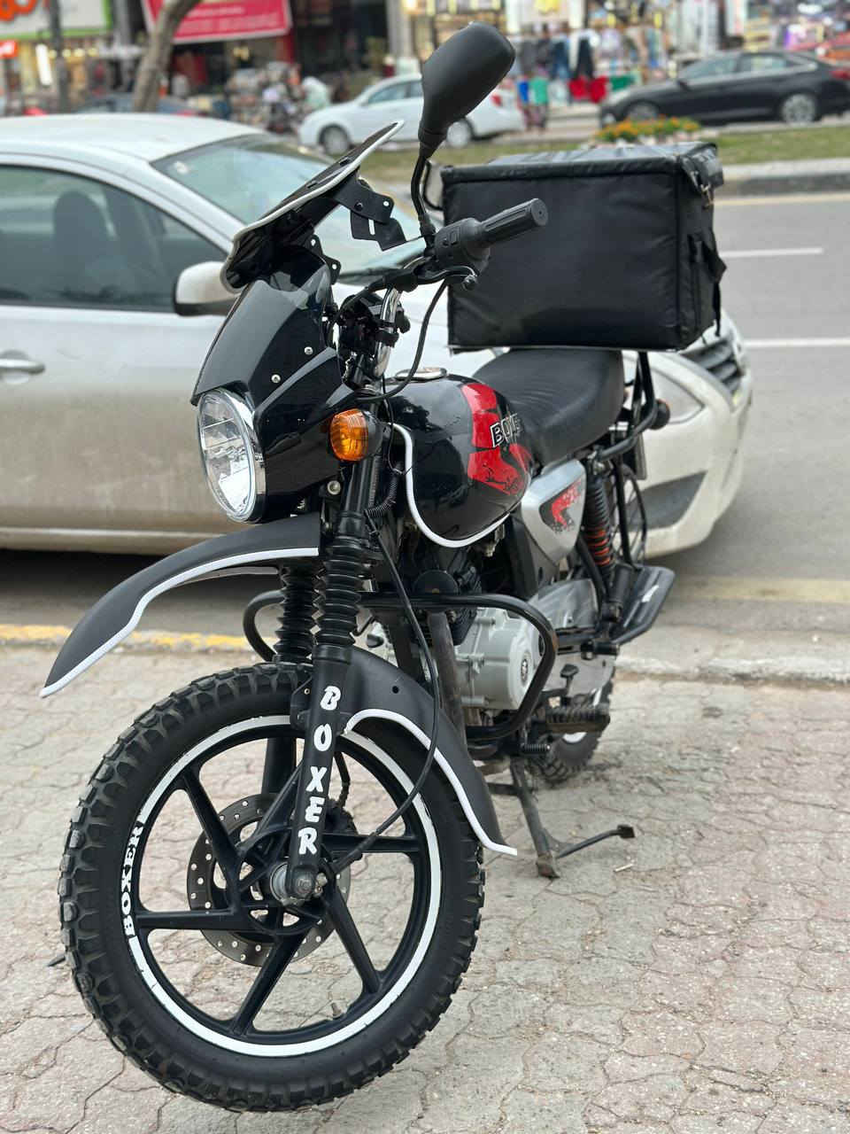 للبيع...
بوكسر مديل 2023 رقم بغداد سنويه بأسمي 

دراجه نظيفه وخير من الله ما بيه اي نقص 

سعر مليونين و ميه(2.000.100) 

العنوان بغداد شارع فلسطين للستفسار

***********
