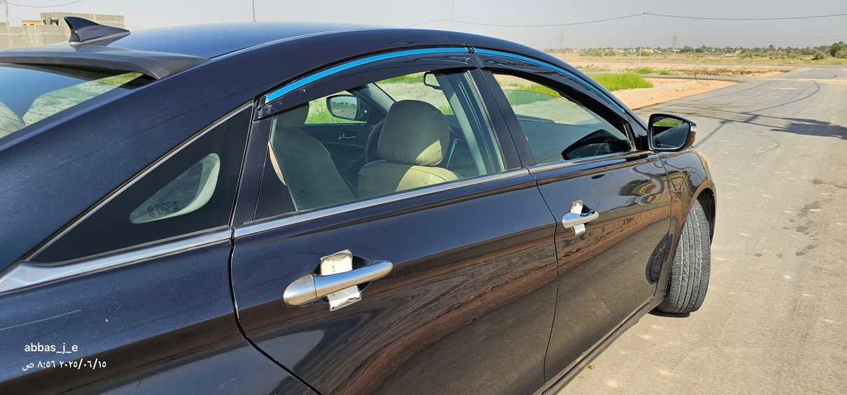 السلام عليكم 
#للبيع
سوناتا 2013 امريكي 
مكينة 2400 GDI مامفتوحة. 
حادث الجاملغ الامامي الايسر جهة السائق فقط بدون دواخل. السونار مرفق بالصور
مواصفات نص فول. 
 تحكم استيرن. كشن كهرباء. كشنات تدفئة. اشاير مري. 
السيارة جاهزة  مال جناي داخلة ادامة قبل شهر من تبريد ابلكات مجاول حدادية كاملة باتري. 
ازرق غير محدد. رقم كربلاء بأسمي سنوية نافذه لغاية  ١٦/ ١٢ / ٢٠٢٥  
السعر ١٠٢ وبيها مجال 
بابل قضاء القاسم 
مكلف بالنشر. 
صاحب السيارة ***********
