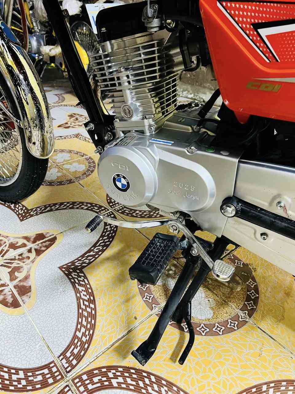 السلام عليكم 3دراجات للبيع 
تايكر 25كلو شرط ما صار شهر من شديتو  كلو شرط مما مظخوخ صبانه

تايكر الاسود 24هم كلو شرط وضع شركه ما مفتوح نشاط فول كلشي شقال 

تايكر ازرك 24كلو شرط وضع شركه ما مطخوخ صبانه وكلشي شقال 

مكاني شرقاط الاتصال  _ ***********
رجائن مو شراي لا تتصل
