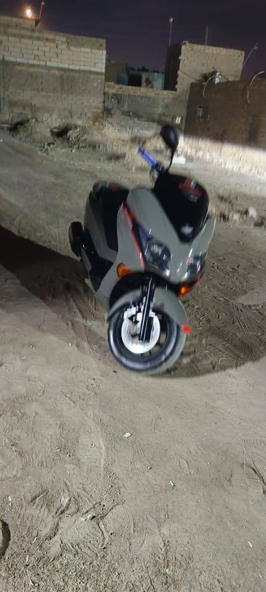 سلام عليكم فورزا010مكفول من كلشي مبيهة أي نقص شغالة كلهة مكانهة كربلاء السعرمليون ٣٥٠ ***********
