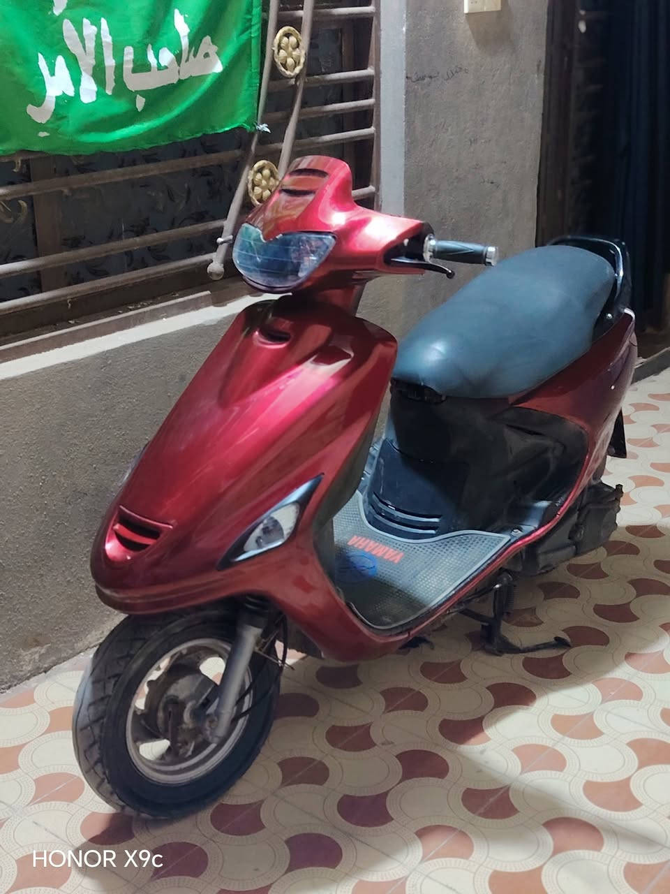 السلام عليكم شباب دراجه فراشه للبيع حاويه
صار لها 10 ايام من طالعه متوفر نقد واقصاد الرافدين
***********
