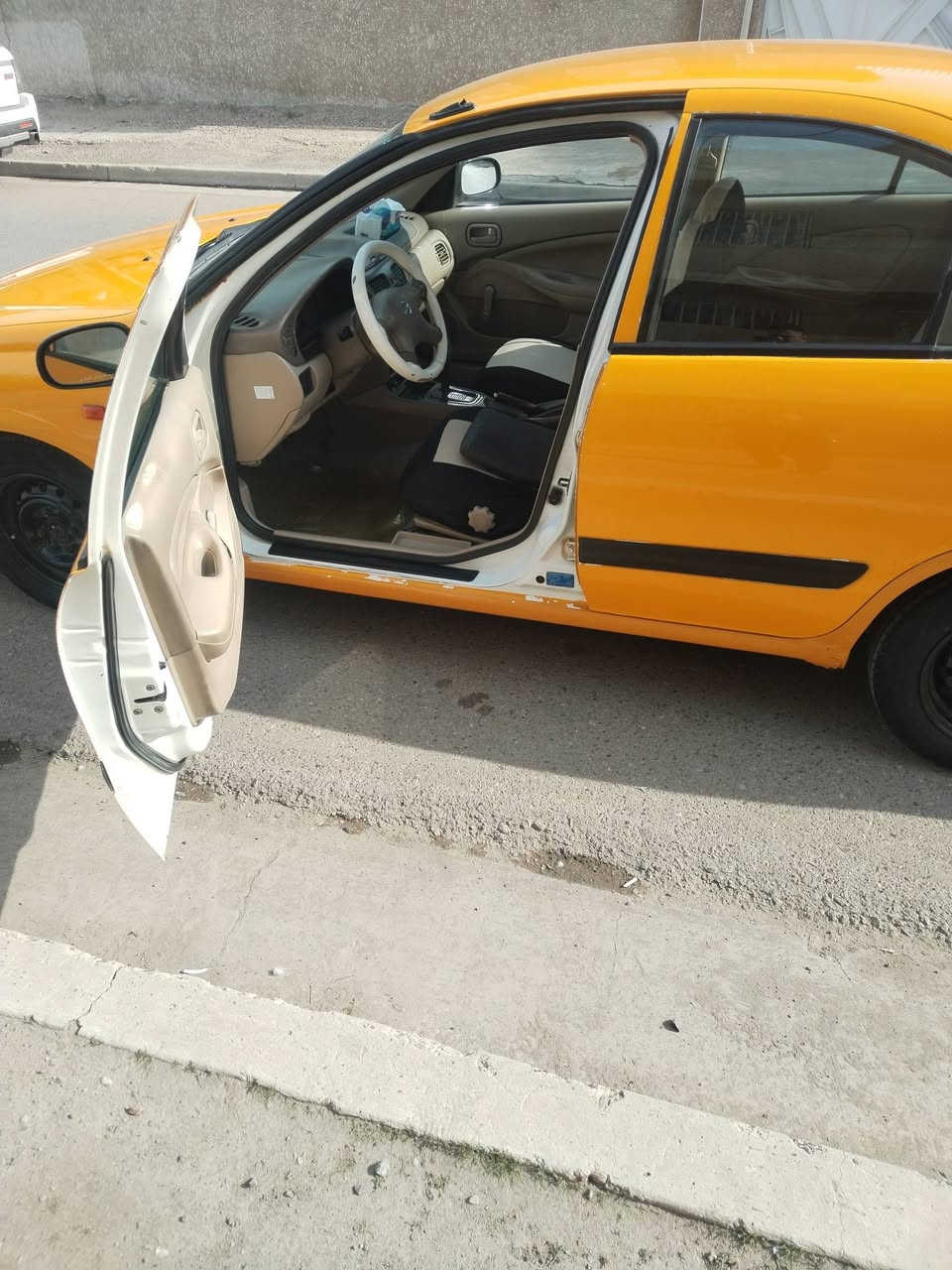 سلام عليكم
نيسان سني ياباني للبيع فقط موديل 2009 رقم بغداد ألماني مشروع وطني بسمي شرط تحويل كير اتو تبريد ثلج كير مكينه مكفوله محرك قبغ ابيض أرضية جلد بيه ضربة باب الي ابصف سايق فقط صوره ضربة موجوده قبل تصليح هيئه وغرامات مصفره سياره احلا من صوره سعر 98 وبيه مجال بسيط مكاني بغداد حي قاهرة ***********
