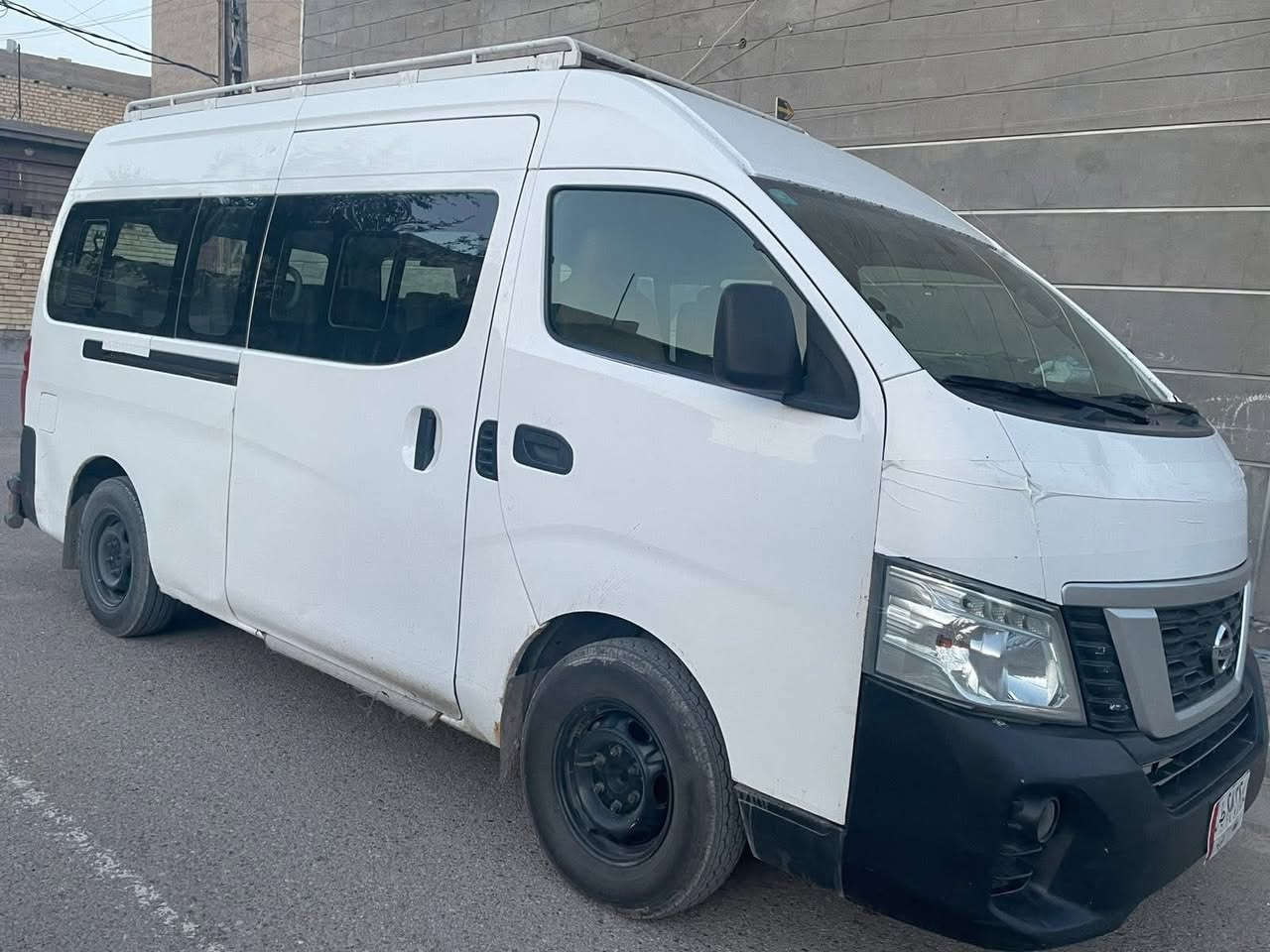 كيا نيسان اورفان عالية موديل 2014 مكفوله تخم تايرات جدد وضربه فقط بلصندوق ورقمهة بغداد ومكاني محمودية حي بدر الاتصال على الرقم ***********
