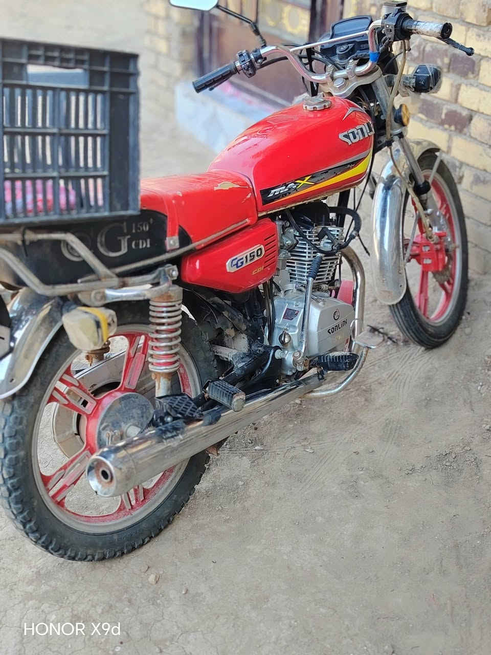 السلام عليكم دراجة سيفان ٢٣ مكفوله كفاله من كلشي أوراق اسكنر السعر 600 وبيها مجال مكان بابل قضاء القاسم ***********
