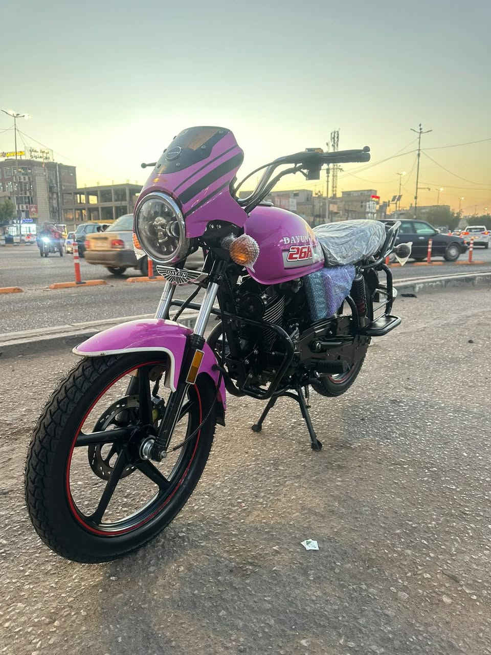 دايوان رقم وسنويه نكليزي كربلا مداور ثاني يوم 2023 مكينه مفتوحه مبدل لاستيك ولف بس شرط الفحص وين ميعجبك وحله من الصور السعر مليون و800,مكاني نجف حي الجامعه *********** النجف, العراق
