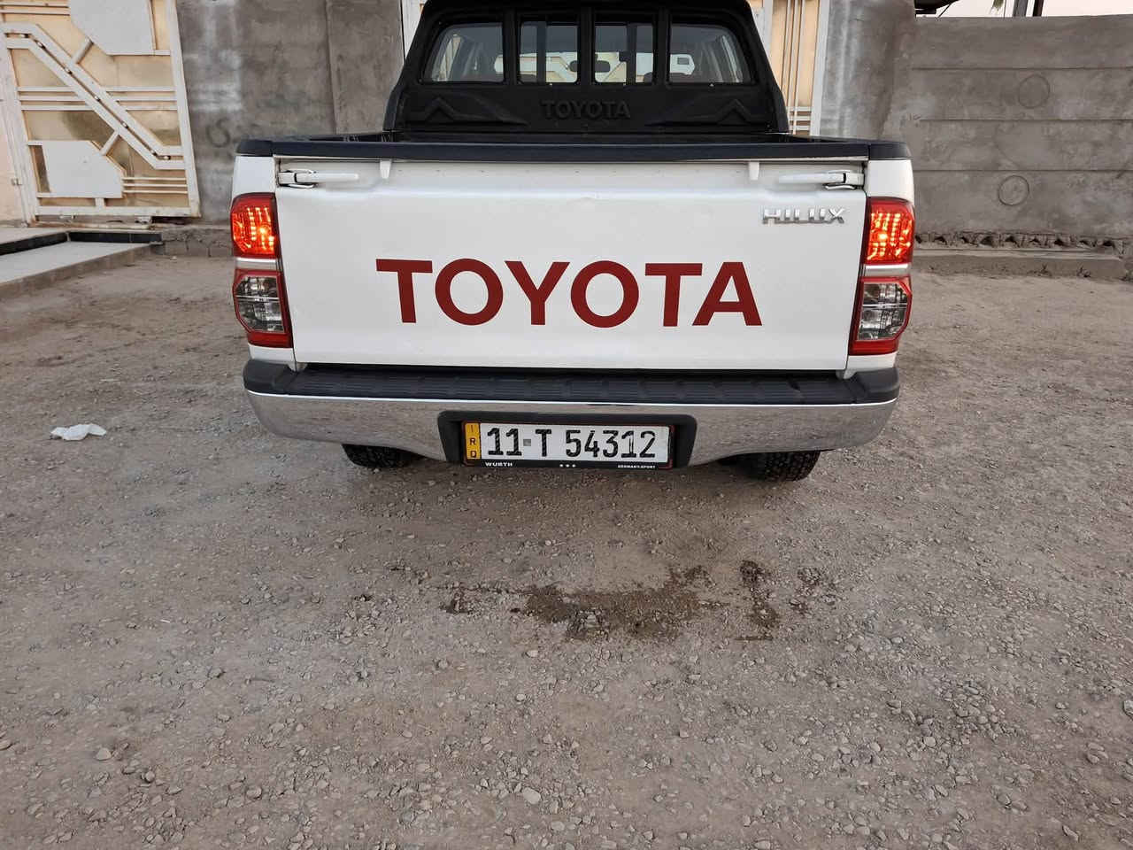 سلام عليكم هايلوكس ٢٠١٤ فورؤيل اوتماتيك رقم بغداد انكليزي بسمي جديده كلش تخم تاير اصلي حداديه كارتون تبريد ثلج جاهزه مال جناي
مكاني الناصريه قضاء الشطره 
السعر ٢٠٥ وبيه مجال 
***********
