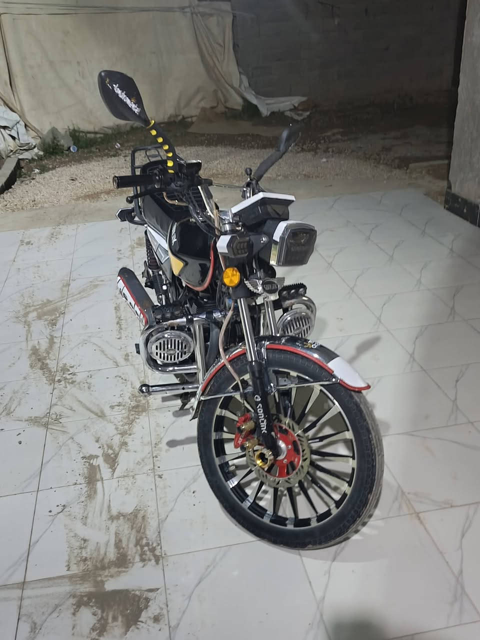 سولنك 25محرك 200ترهم بيع وترهم مراوس


**إذا كنت صاحب هذا الإعلان وتريد حذفه لأي سبب، رجاءا أرسل رسالة إلى الدعم الفني**