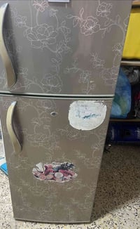 ثلاجة • مكاني العطيفية • نضيفة