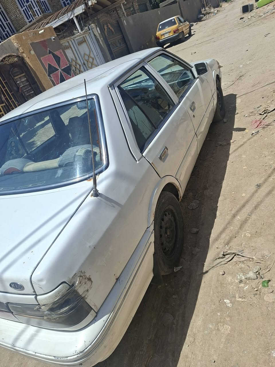 كيا كابتل موديل ٩٤مكينه توني مجفتهه بلباكيت وكير وحداديه جدد رقم قادسيه بسمي مكاني ديوانيه ترايك وين ميعجبك
***********
