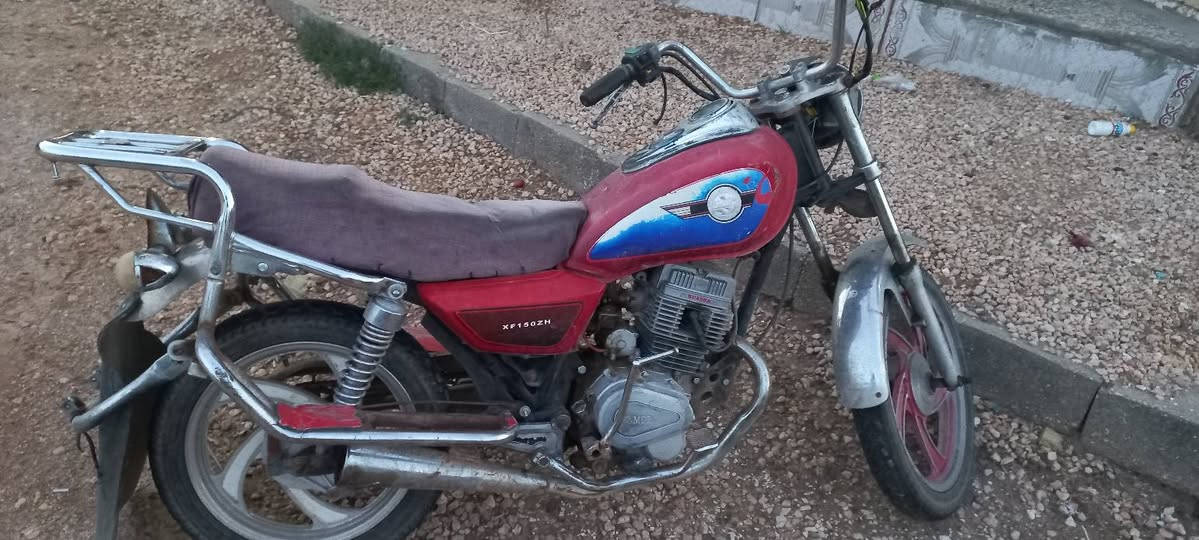 -السلام عليكم ستوته للبيع موديل 2020 محرك18 نظيفه ستوته وجاهزه مكفوله من لحيم اوراق بمليون و700 وبيه مجال 
-جونده موديل اوراق  14 جاهزه ونظيفه ب350 وبيه مجال 
-فيوم نفخ اوراق موديل 12 جاهزه كهربائيات كله شغاله محرك ناعم ب450 وبيه مجال 
للاستفسار ***********
