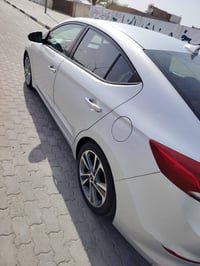 النترا 2018 • 1600 تيربو • حادث بدون دواخل