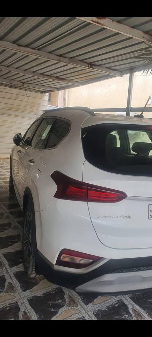 سياره سنتافي موديل ٢٠ باسمي سنويه خمس سنوات خليجي مكفوله السعر ٢٢٥  رقم بغداد تحويل في نفس اليوم تلفون     ***********
