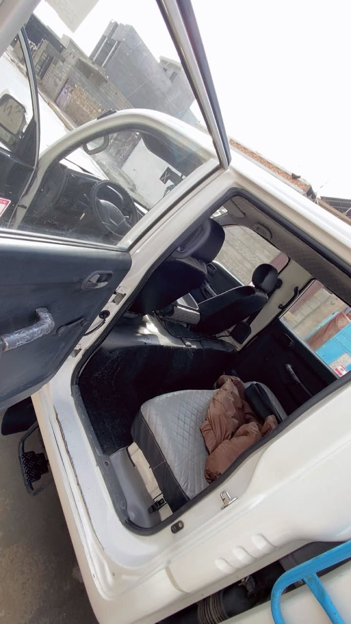 (للهم صل على محمد وال محمد) السلام عليكم كيابنكو دبل قمارة  موديل11  نظافة 99‎%‎ رقم سليمانية لحد ال 2031. هزة براد كله جديد صدر تايرات  كلها  جديدة السيارة بمعنئ الكلمة خير من الله ترايك للبصرة مكان السيارة كركوك للاستفسار اتصل 

‭0782 529 3950‬
