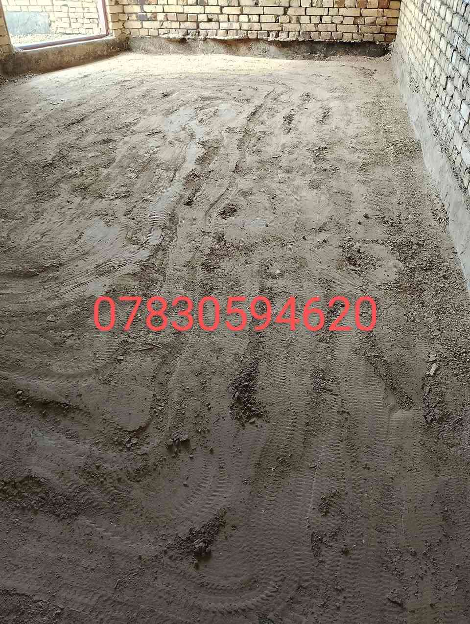 يوجد كادر لحدل والتربيع وقلع التراب وصب الارضيه وتزفيت وتسليط الأسطح ***********
